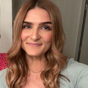 Meet your Posher, Rita